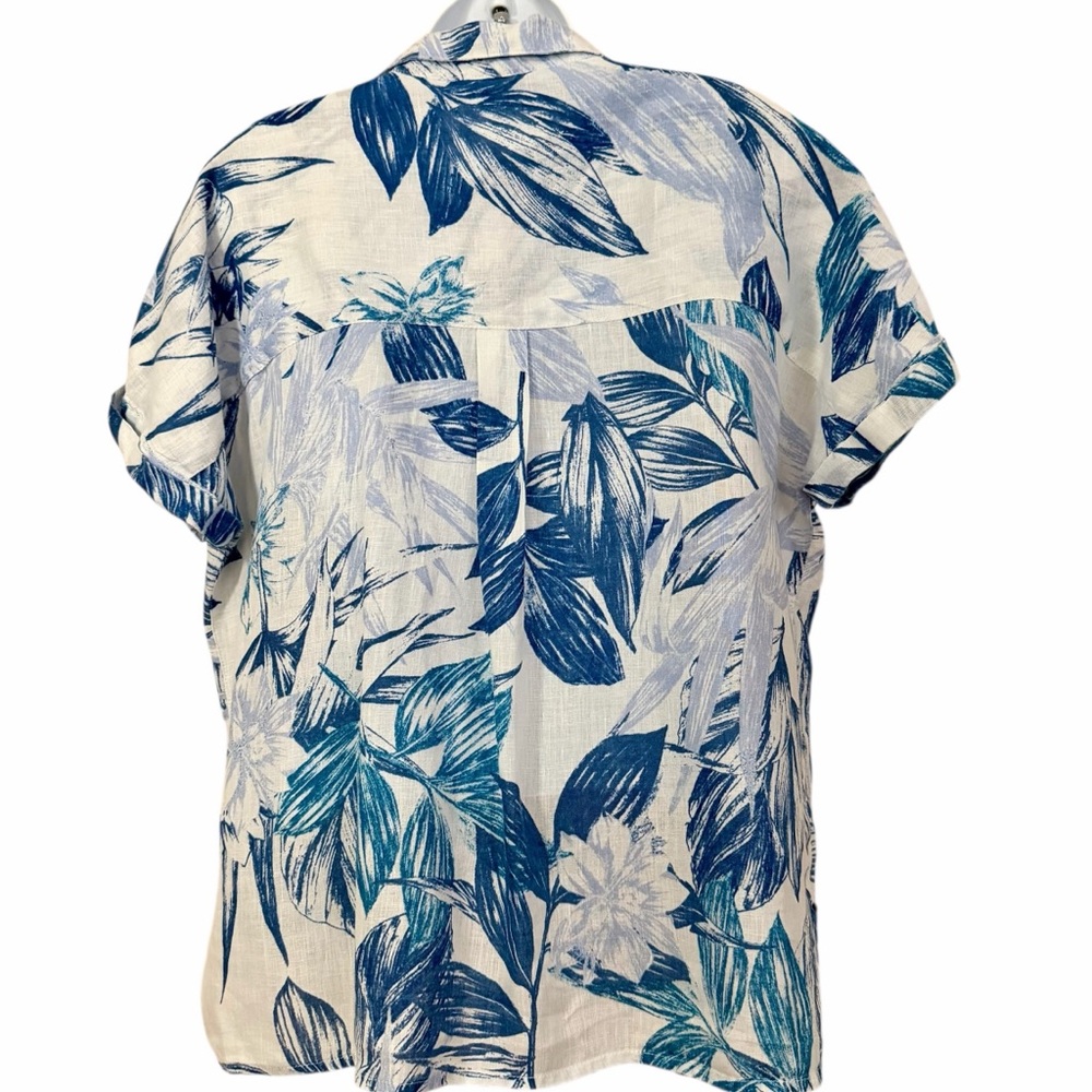 C&C California White Blue Linen Tropic Blouse Top Size M Tropical Camp Shirt - Picture 3 of 12